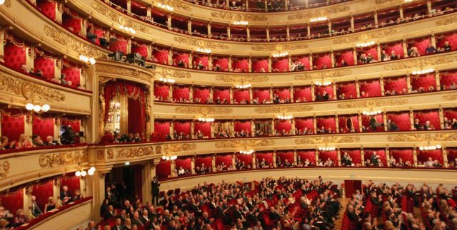 Il Teatro alla Scala di Milano, nel meraviglioso ricordo di un tutto esaurito.